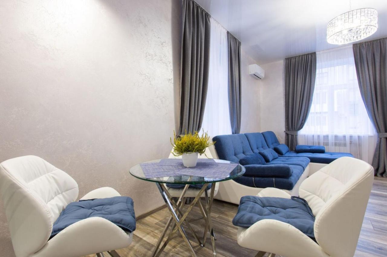 New Luxury Apartment In The Center On Konstitution Square Charkov Buitenkant foto
